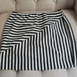 Black and white striped mini skirt